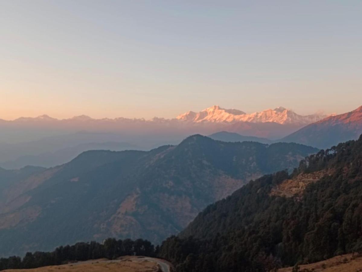 Himrab Chopta Resort Bagian luar foto