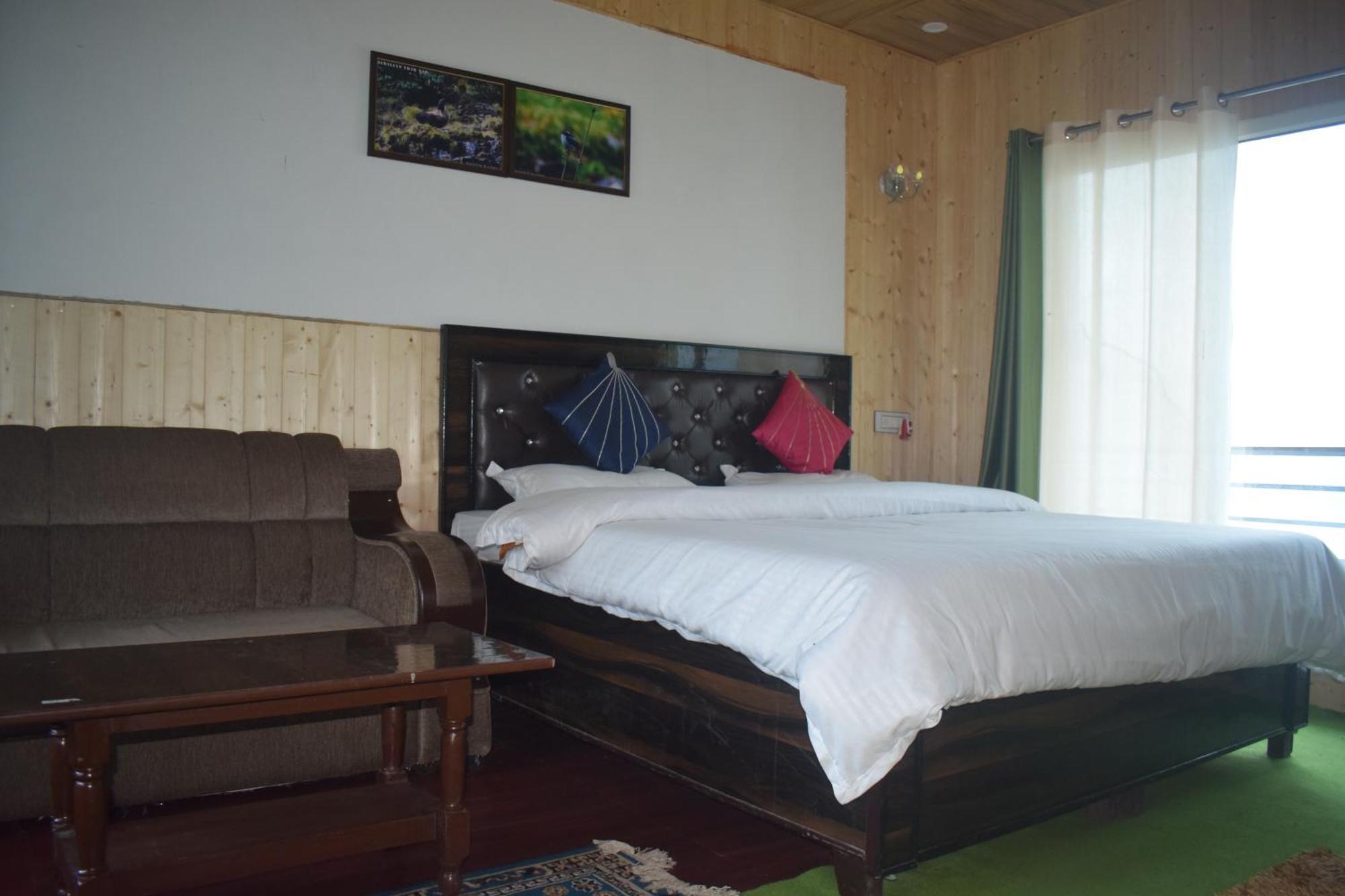 Himrab Chopta Resort Bagian luar foto